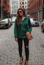 Load image into Gallery viewer, Emerald Button Up Top