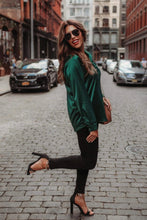 Load image into Gallery viewer, Emerald Button Up Top