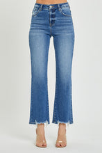 Load image into Gallery viewer, High Rise Relaxed Straight Jeans
