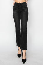 Load image into Gallery viewer, Black High Rise Crop Straight Jeans
