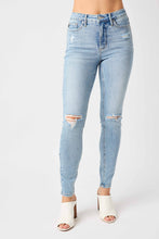 Load image into Gallery viewer, Tummy Control Skinny Jeans
